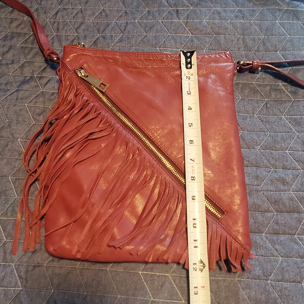 Sandra Roberts Crossbody Mauve Purple Fringe Boho Western Leather Bag Trend - Picture 10 of 11